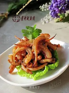 Roasted squid whiskers in soy sauce