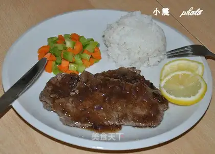 Red wine steak with black pepper