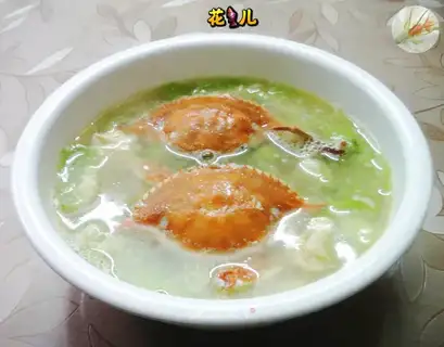 Crab melon soup