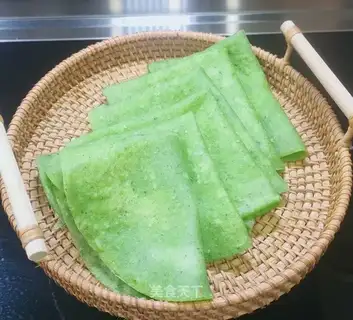 Spinach buns