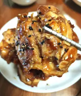 Red roast chicken leg chops
