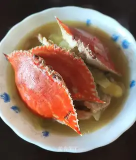 Crab-shell-meat