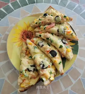 Breakfast bread pizza