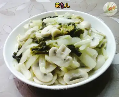 Mushrooms, pickles and pickles