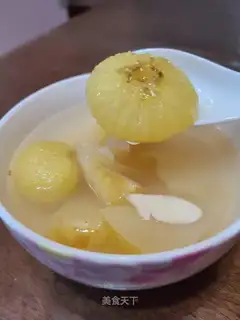 Soup with figs