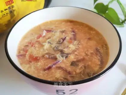 Tomato egg oak soup