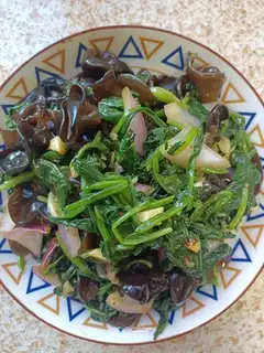 Spinach chords