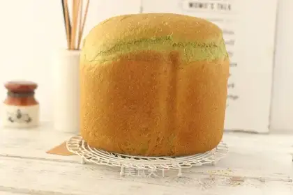 Tea cream toast