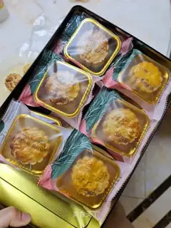 Mooncake