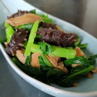 The abalone cucumber