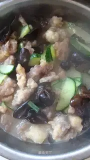 Soup cucumber soup