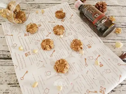 Peanut cookies