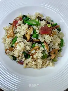 Blue salami fried rice