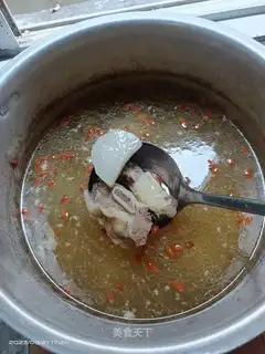 Steakbone radish soup