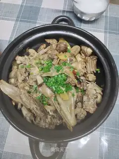 A simple ginger duck