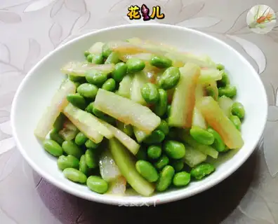 Watermelon peeled with beans