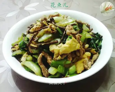 Tea mushrooms, skinny eggs, veggies