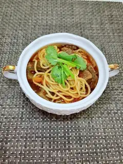 Tomato oxen noodles