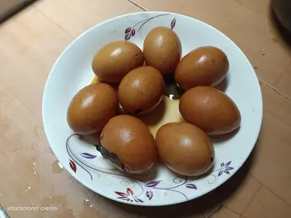 Five spicy tea eggs