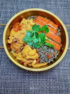 Tomato eggnog noodles