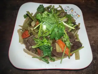 Celery fried liver