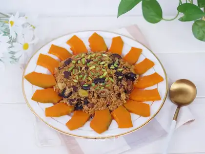 Spanish mixed olive pumpkin steamed veal