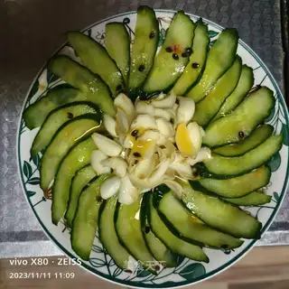 cucumber lily