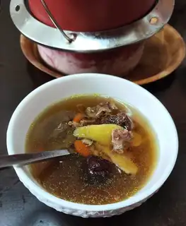 Red-tree beef stew