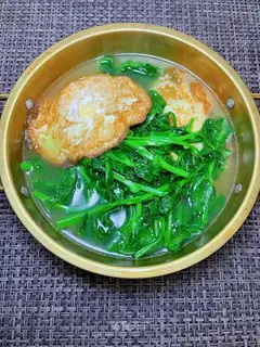 Peaches pointy egg soup