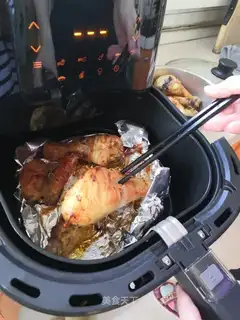 Air frying pan, chicken wings, chicken legs