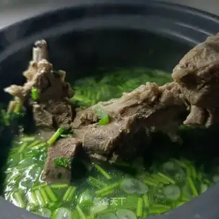 Scant lamb