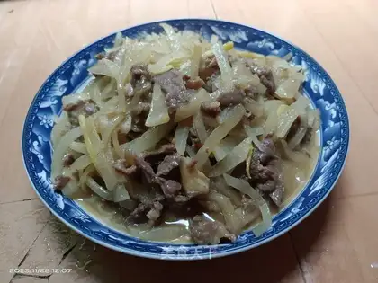 Beef with radish