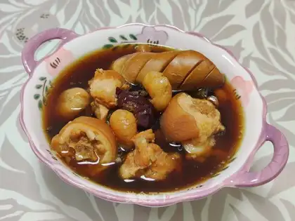 Porktail stew