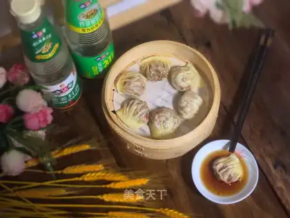 Pig-greasy dumplings