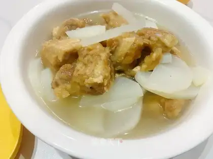 Slubber chops clean up radish soup