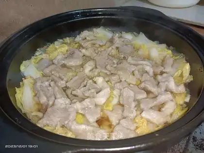 The doll-cooked fan shrimp rice