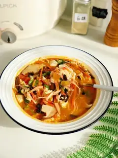 Tomato veggie soup