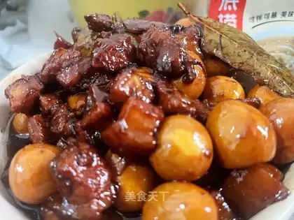 Red roast quail eggs