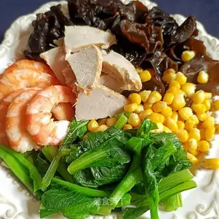 Corn shrimp salad
