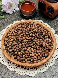 Salted cone chestnuts