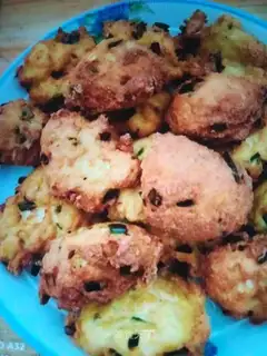 Roachballs