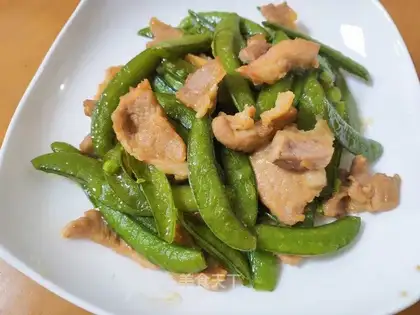 Pork and sweet beans