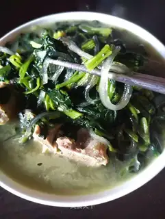 A spinach pastry with dragon bones