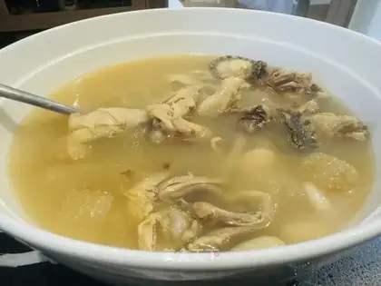 The abalone bean chicken soup
