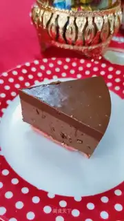 Chocolate mousse cake