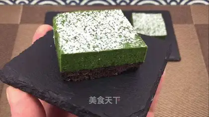 It's a big tea cake