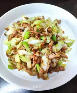 Onion fried meat