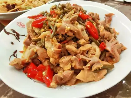Sour chili fried chicken