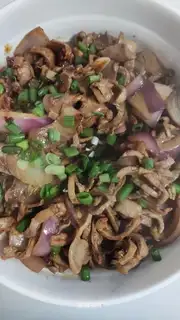 Onion fried chicken