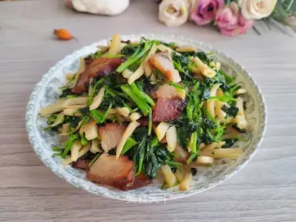 Five flowers for herbs